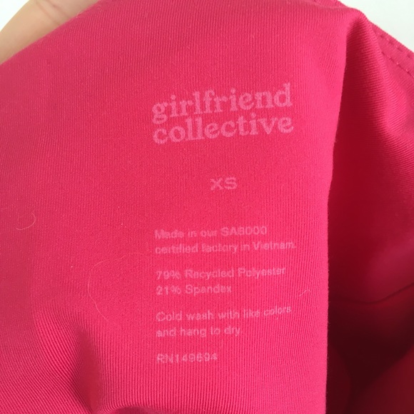 Girlfriend Collective High Rise Bike Shorts - Picture 4 of 7